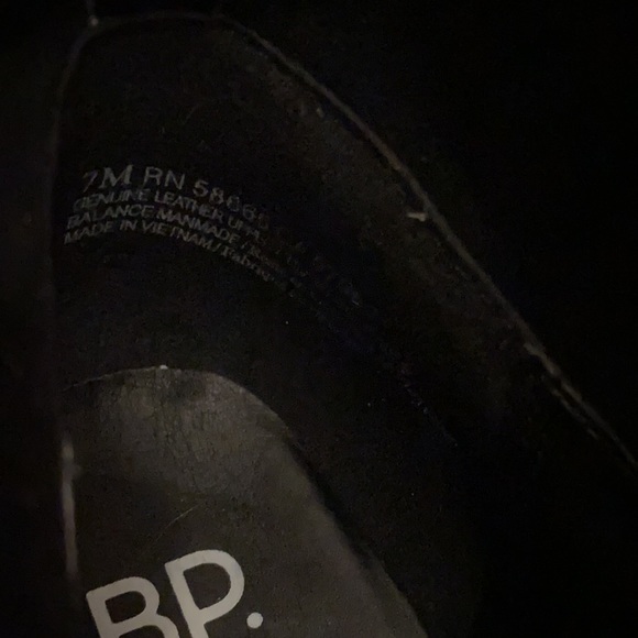 BP Black Suede Brice Ankle Booties w/Block Heel - Picture 6 of 7